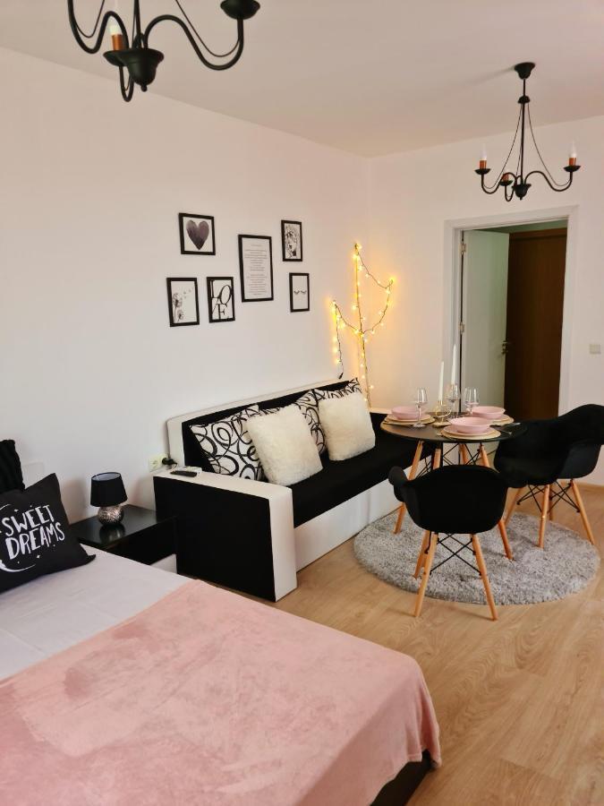 Rose Studio Burgas Exterior foto
