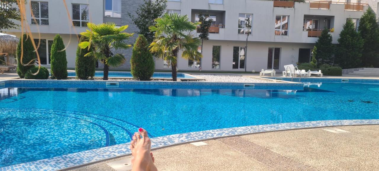 Rose Studio Burgas Exterior foto